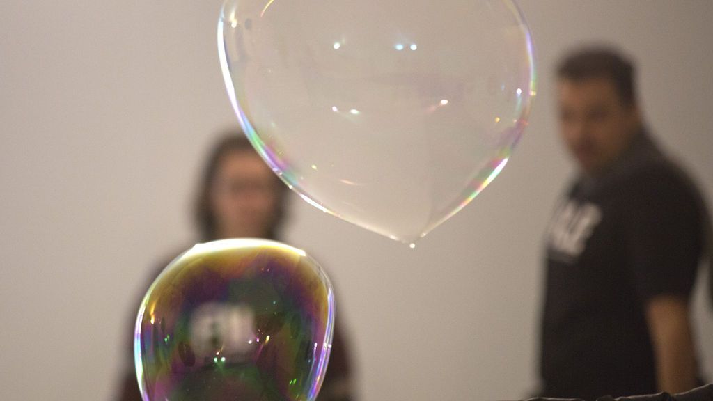Un 'Burbujear de universo' presenta en Brasil el llamado 'arte electrónico'