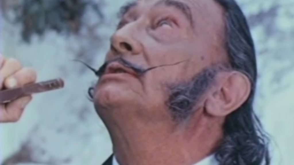 Esta noche se exhumaran los restos de Salvador Dalí para una prueba de paternidad