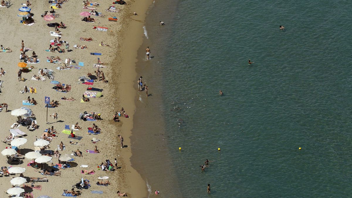 Muere un hombre de 73 años ahogado en una playa de Vilanova i la Geltrú
