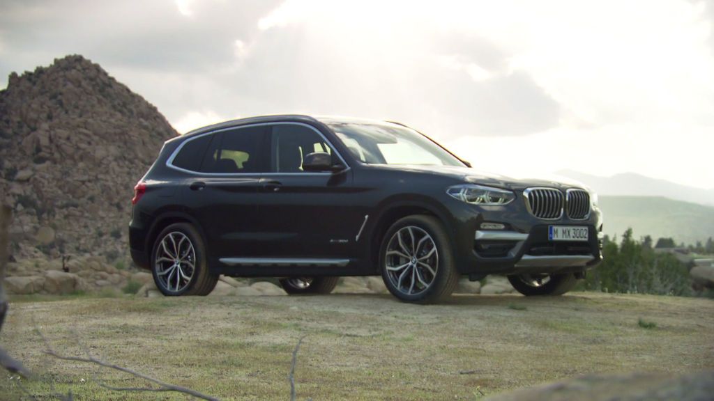 La tercera generación del BMW X3 presenta una auténtica revolución en su interior