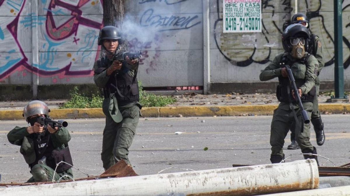 La Fiscalía de Venezuela imputa a cinco policías por la muerte de dos manifestantes en Santa Eulalia