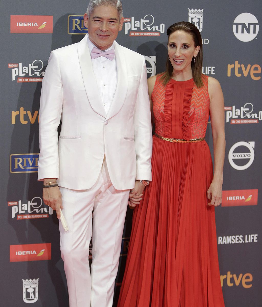 El venezolano Boris Izaguirre estuvo presente en esta noche donde se mandaron numerosos mensajes de apoyo a la situación de Venezuela