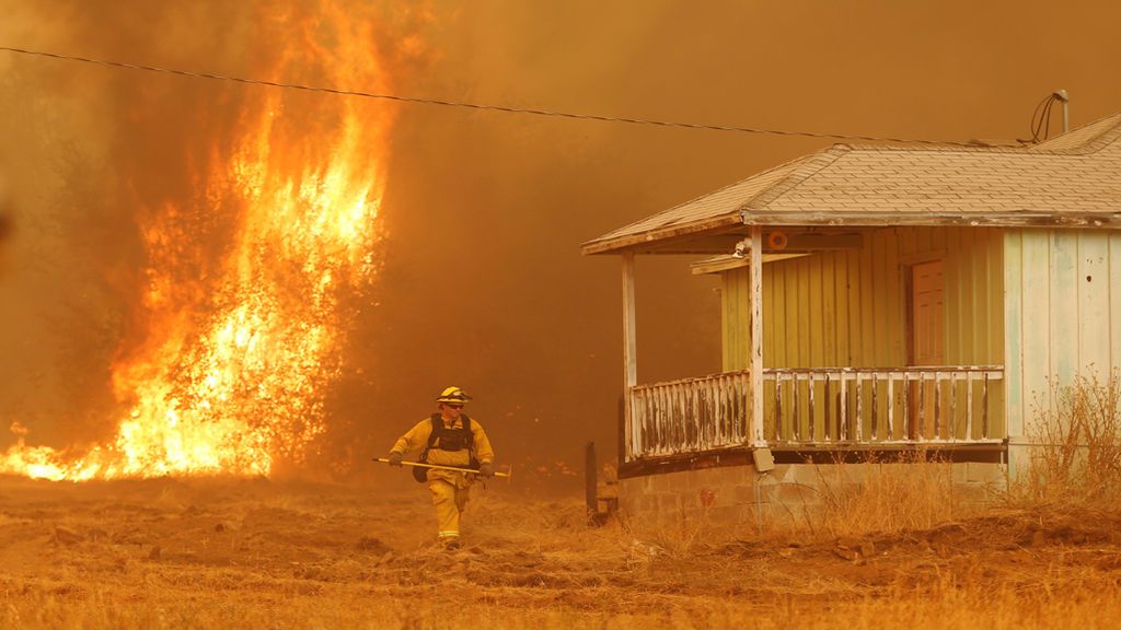 California, devorada por las llamas