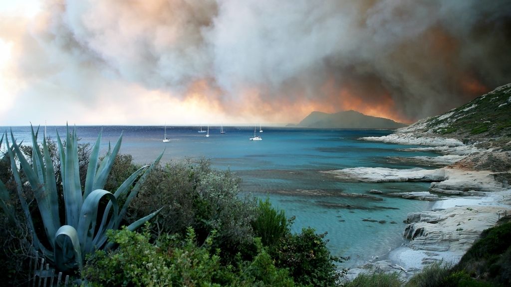 Las autoridades siguen esperando refuerzos para las próximas horas