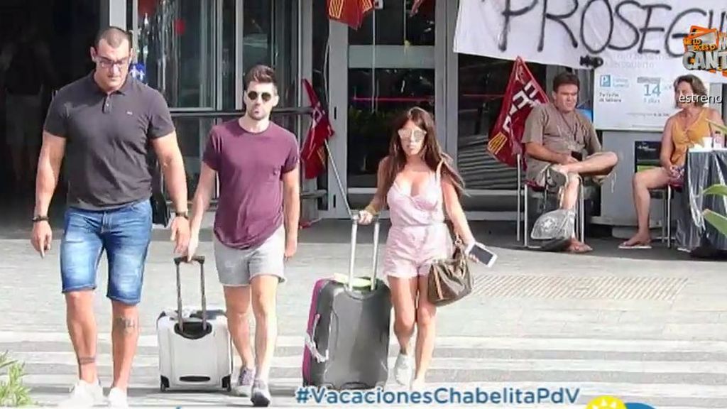 Así están siendo las vacaciones de Chabelita y Alejandro en Ibiza