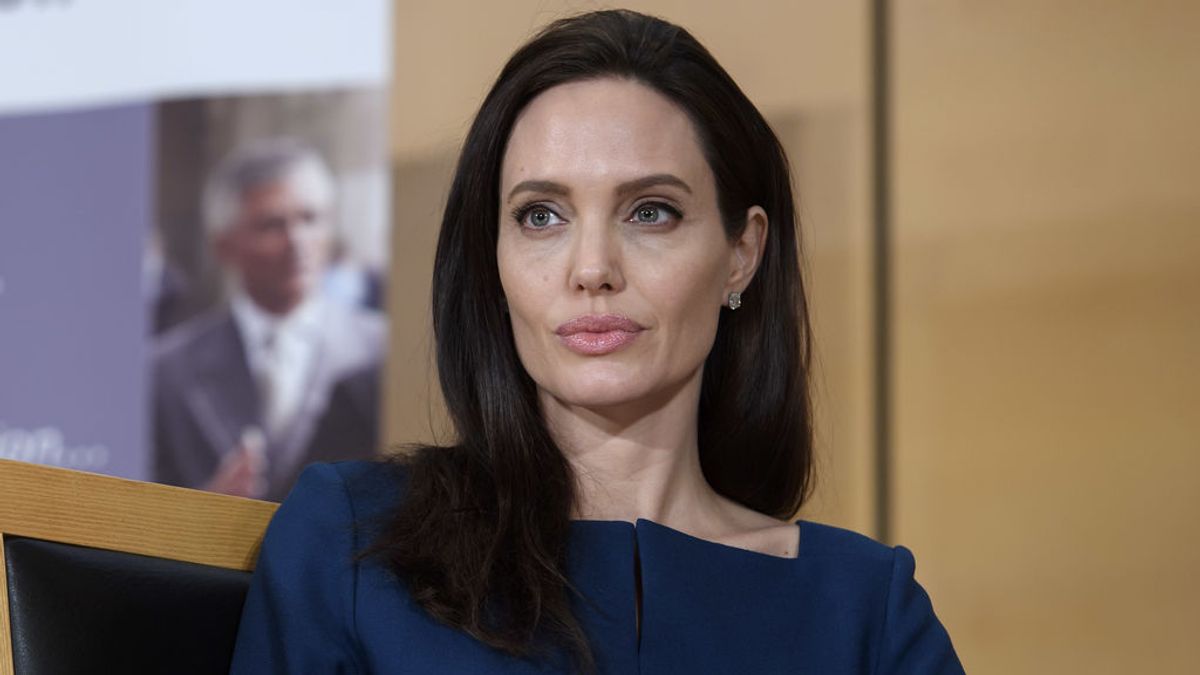 Angelina Jolie: "Lloraba en la ducha para que no me vieran mis hijos"