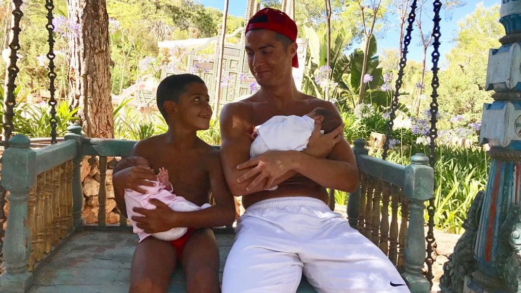 Cristiano Ronaldo seguir aumentando su familia y tener… ¡siete hijos!