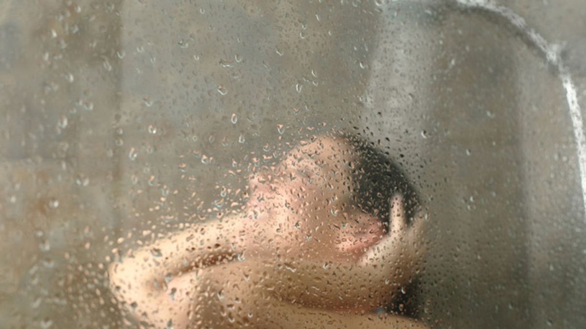 Calor irremediable: ¿por qué sudamos después de ducharnos?