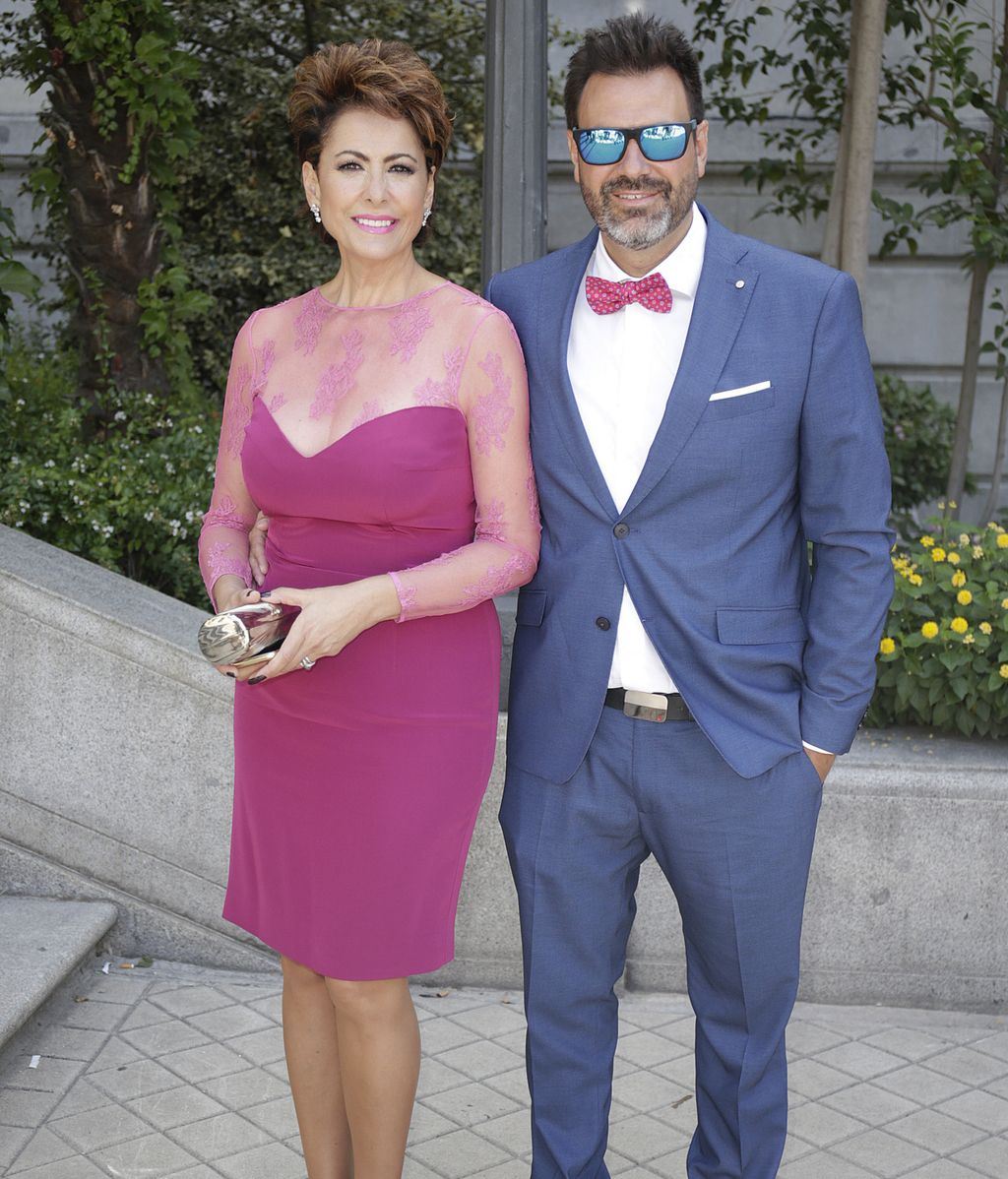 Blanca Moreno Herrero, hija de la periodista Nieves Herrero, se casa en Madrid