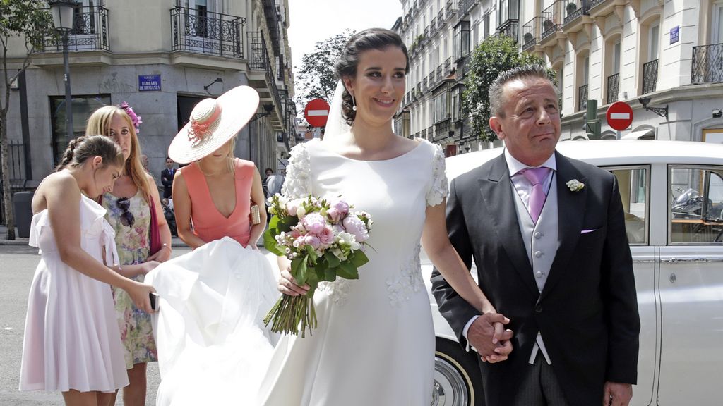 Blanca Moreno Herrero, hija de la periodista Nieves Herrero, se casa en Madrid