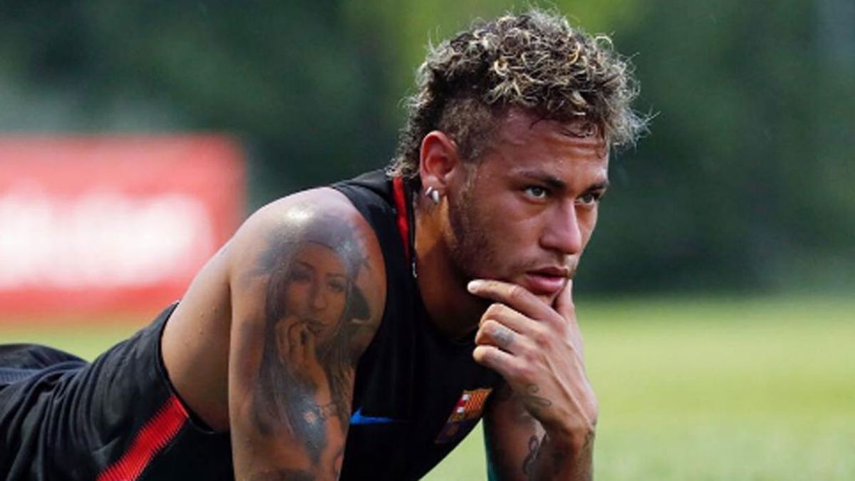El mensaje ‘a lo Piqué’ anunciando que Neymar se va al PSG
