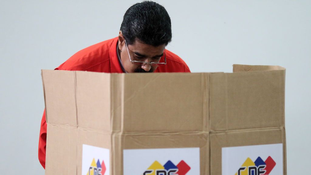 Nicolás Maduro, primero en votar en la Asamblea Constituyente de Venezuela