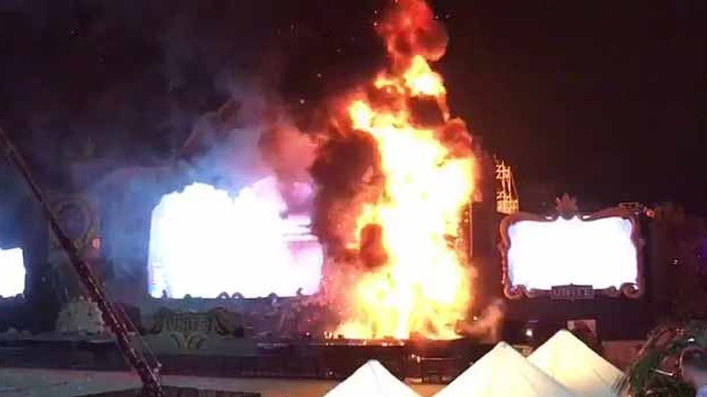 Así se vivió el incendio en el escenario del Tomorrowland Barcelona