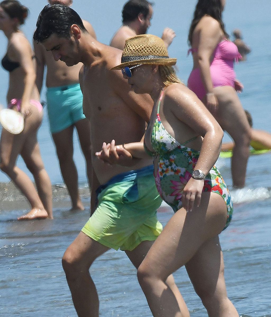 El romántico baño de Jesulín y Mª José