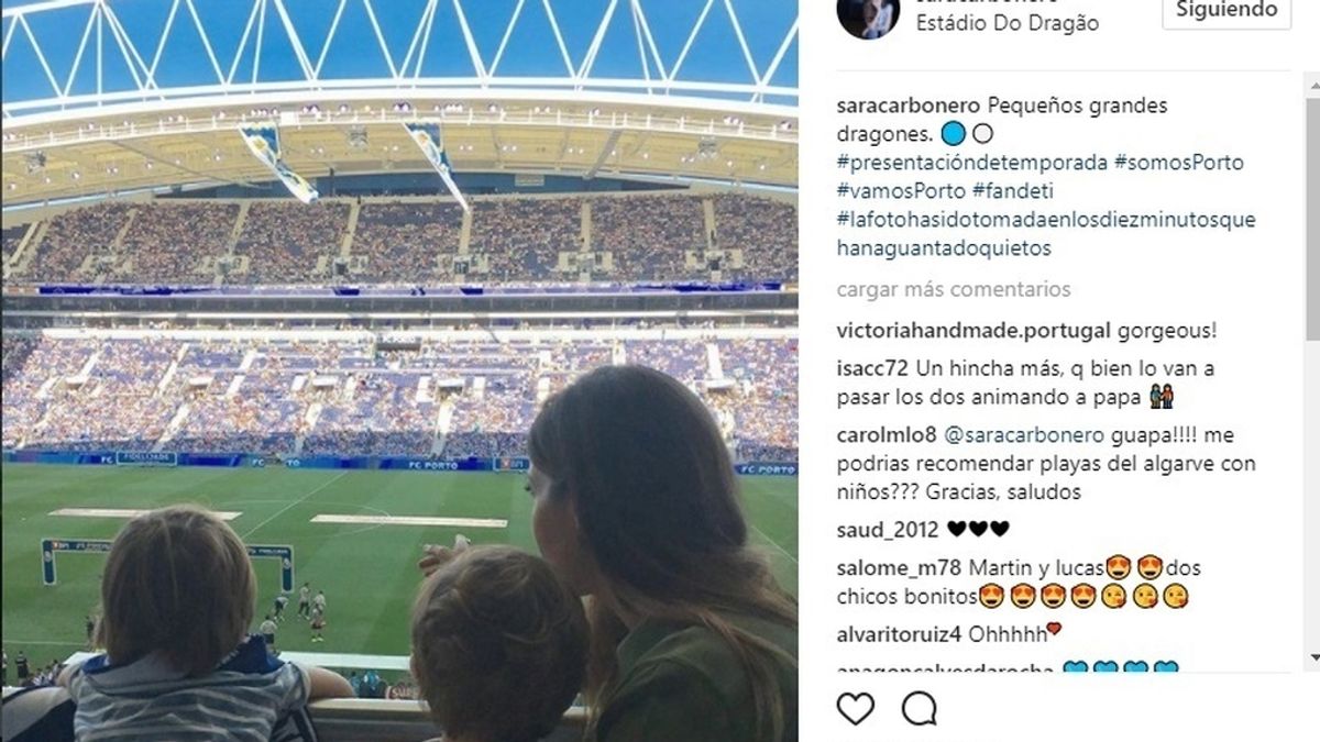 Sara Carbonero disfruta de una animada tarde de fútbol con sus hijos