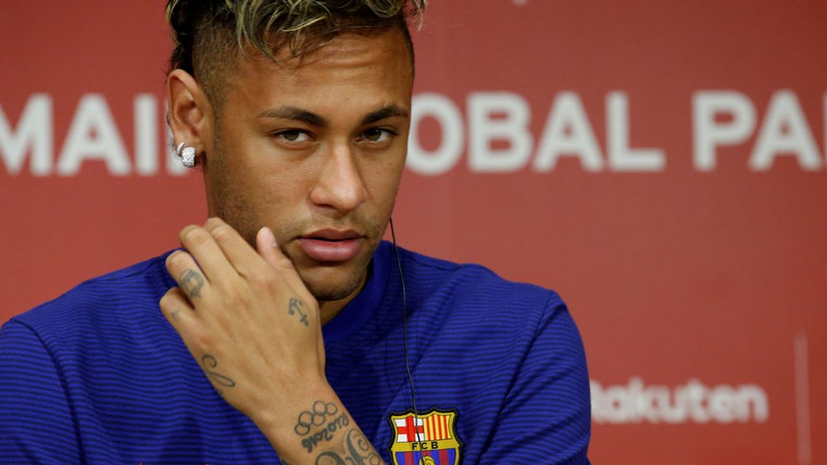 El padre de Neymar alimenta en redes los rumores de la salida de su hijo del Barça