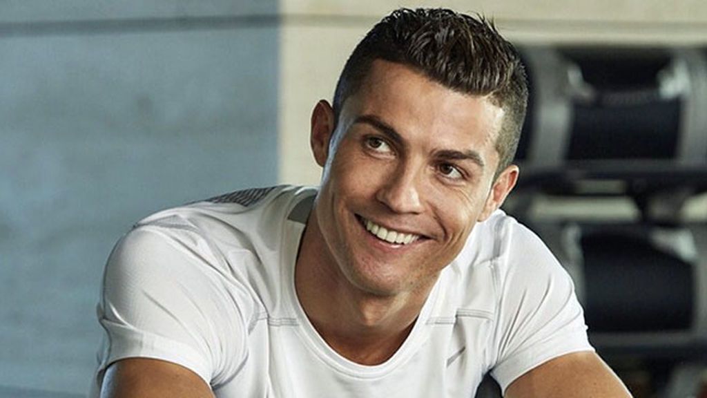 Cristiano Ronaldo vuelve antes de tiempo y ya se entrena con el Real Madrid Cristiano Ronaldo vuelve antes de tiempo y ya se entrena con el Real Madrid