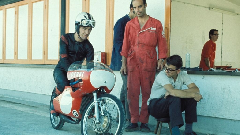 Con la escudería Derbi