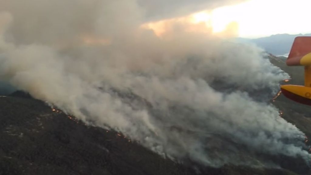 En “tiempo record” se ha controlado un incendio ha arrasado más 500 hectáreas en Segura de La Sierra, en Jaén