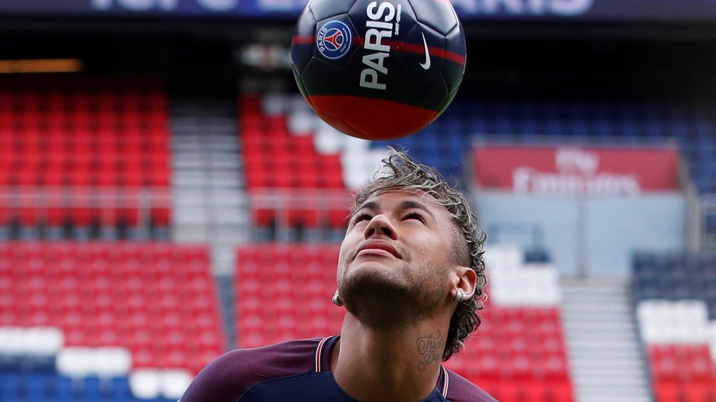 La reacción de Jesé al ver a Neymar en el primer entrenamiento del PSG