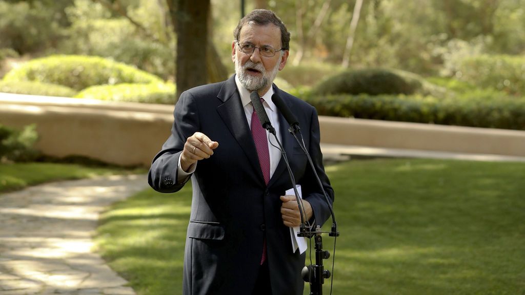 Rajoy avala el turismo y ataca a la CUP: “La gente más extremista en decenas de años”