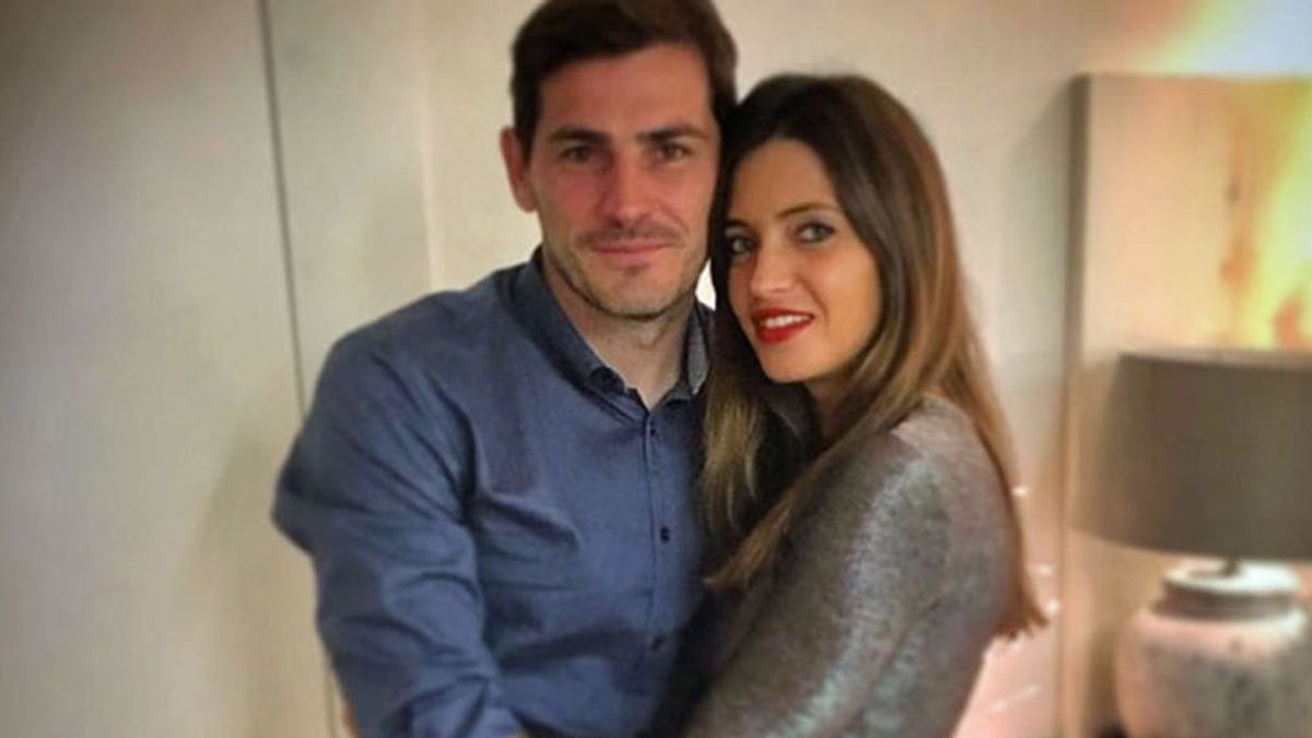 Sara Carbonero explica como truca sus fotos en Instagram del verano con Casillas