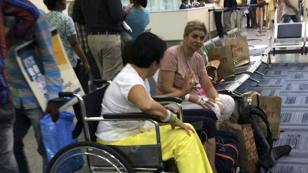 Regresan a Málaga los supervivientes del accidente en India