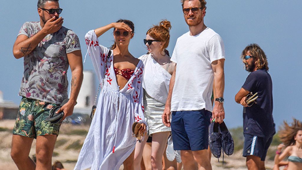 00-Alicia Vikander look verano