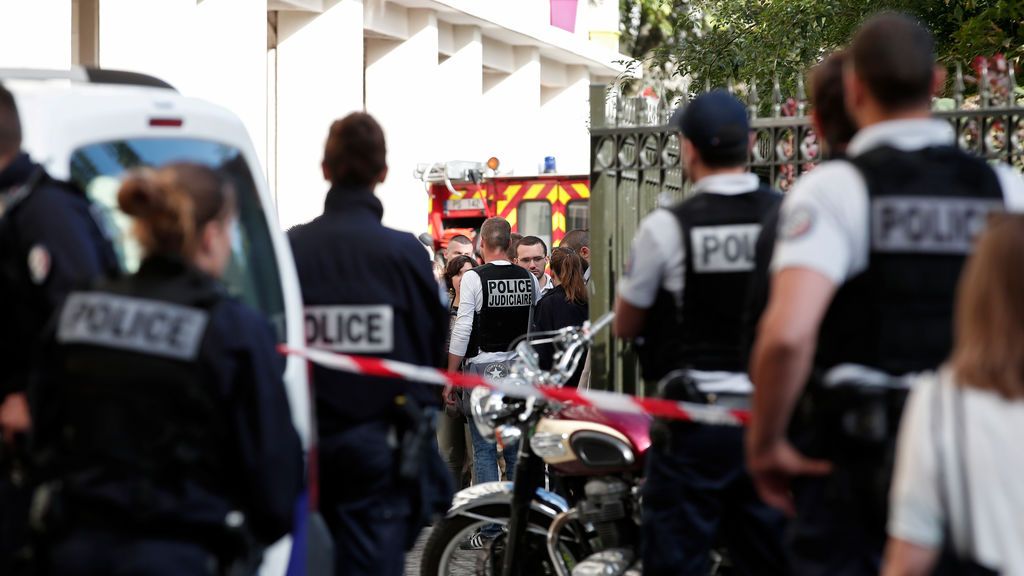 Atropello a militares en París