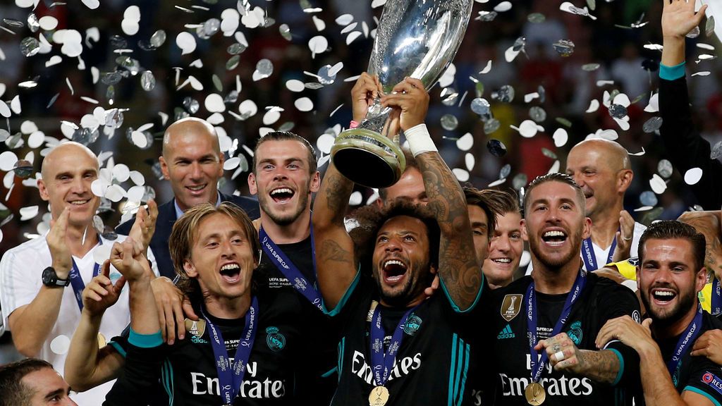El Madrid se pone las pilas y arrebata a Mourinho el primer título de la temporada