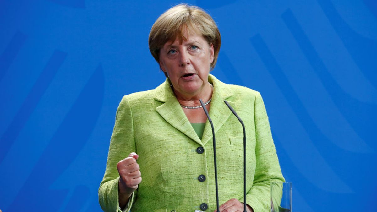 Merkel defiende que no hay "solución militar" a la crisis con Corea del Norte