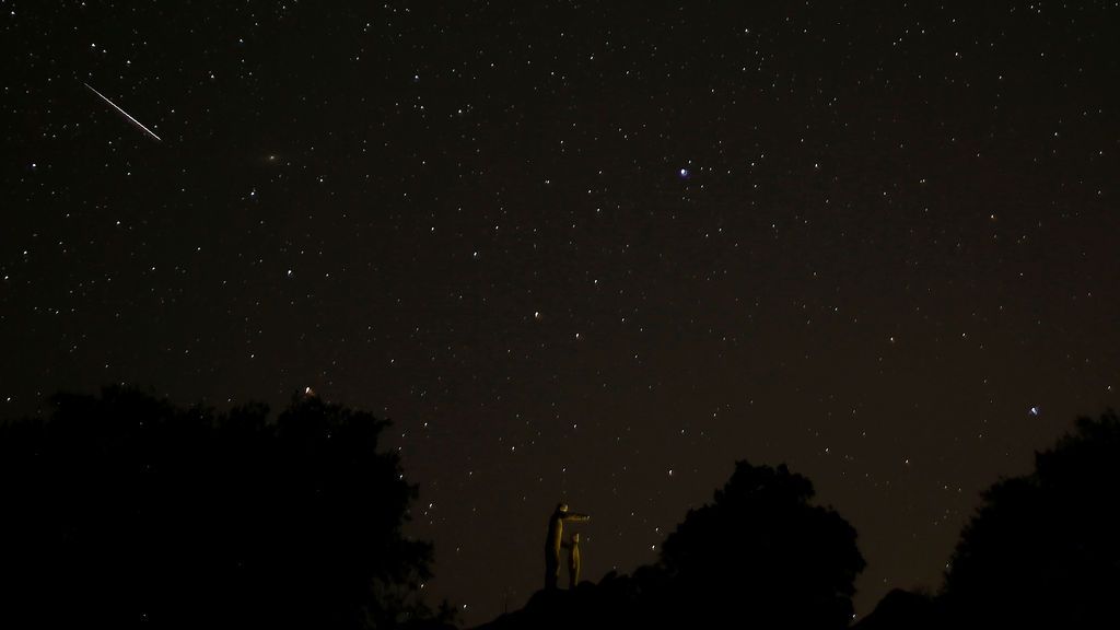Lluvia de estrellas vita desde el parque natural la Sierra de las Nieves