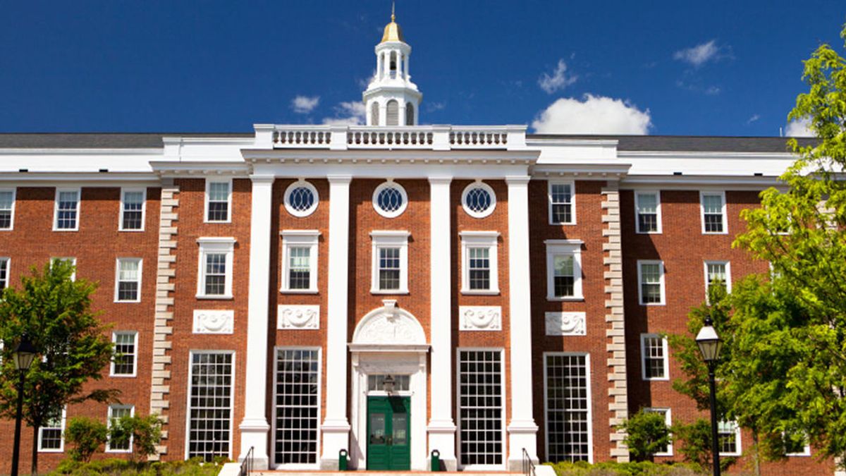 Harvard, Stanford y Cambridge, las tres mejores universidades del mundo