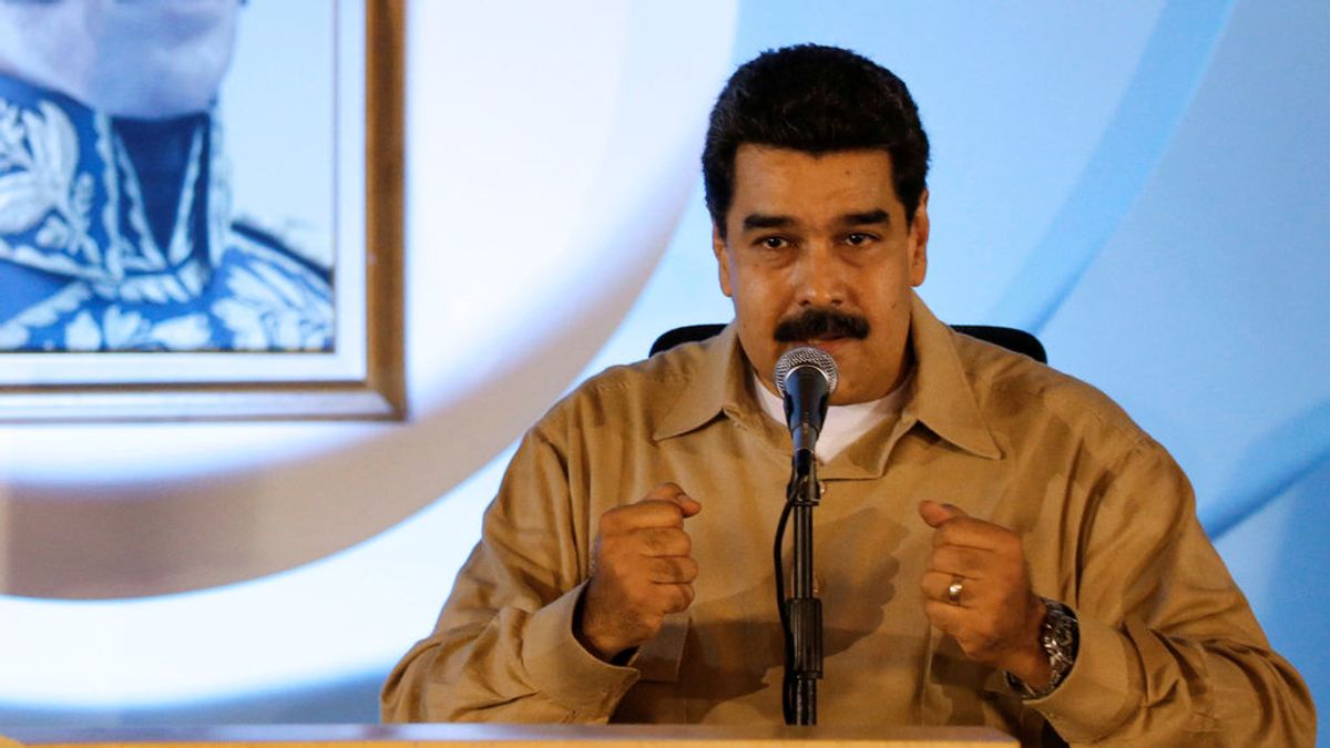 Maduro avisa de no se dejará "intimidar" por Trump y anuncia maniobras militares