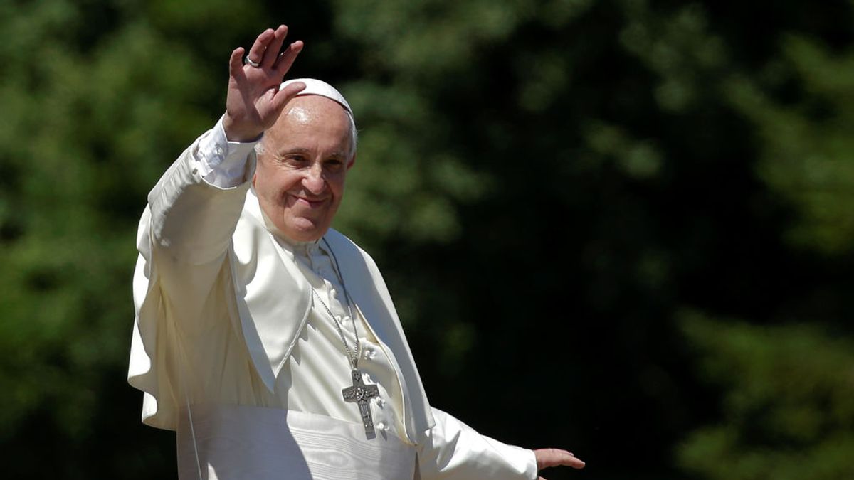 El Papa pide perdón por los abusos de sacerdotes pederastas, "una monstruosidad absoluta"