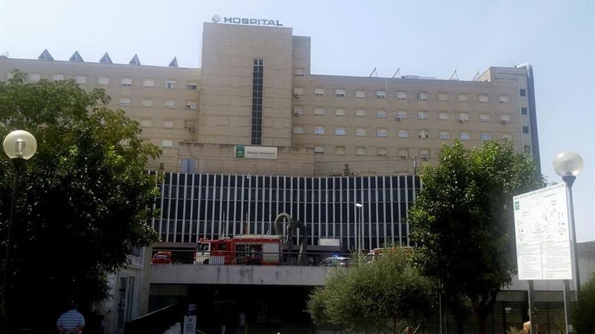 Fallece una mujer tras ser decapitada por un ascensor en el hospital de Valme de Sevilla