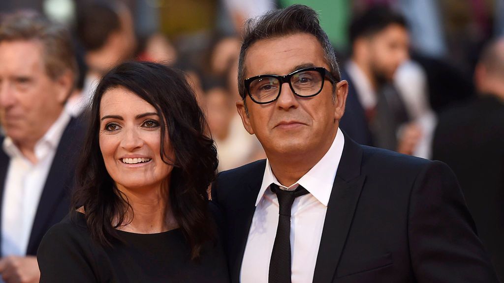 Tras diez años juntos, oficiada por Colau y con Concha Velasco: la boda de Buenafuente y Silvia Abril