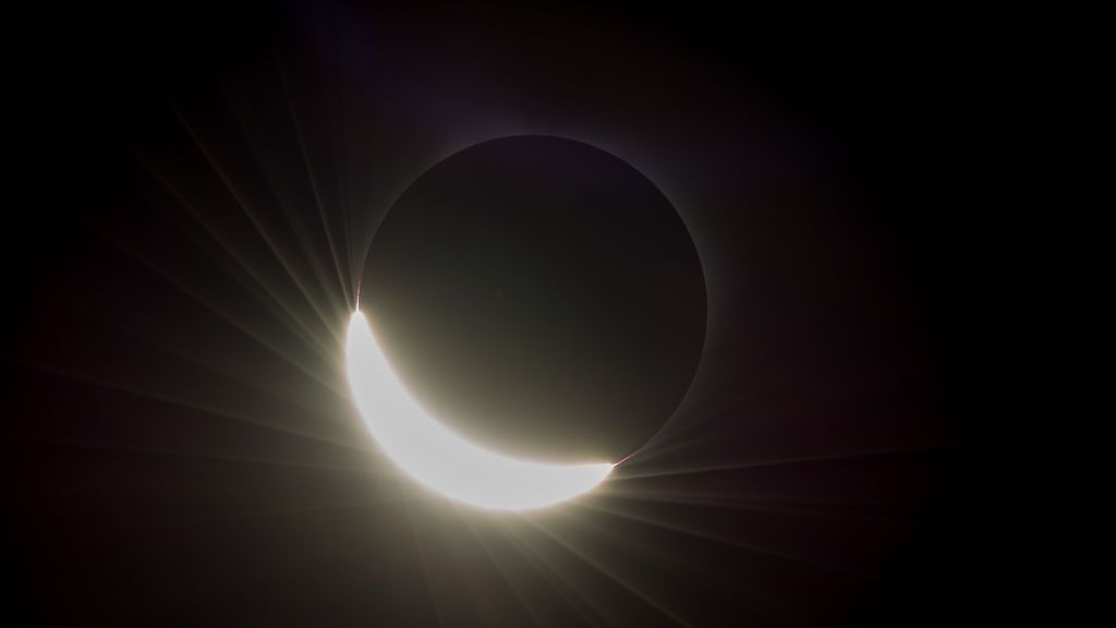 Eclipse solar: las mejores fotos de estos 2' y 41''