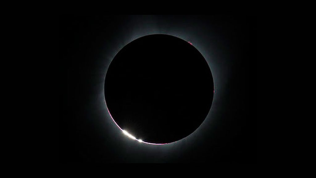 El eclipse en estado total