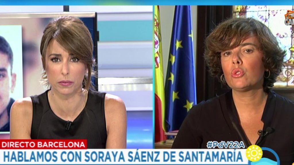 Sáenz de Santamaría: "La unidad de los demócratas es la mayor debilidad de los terroristas"