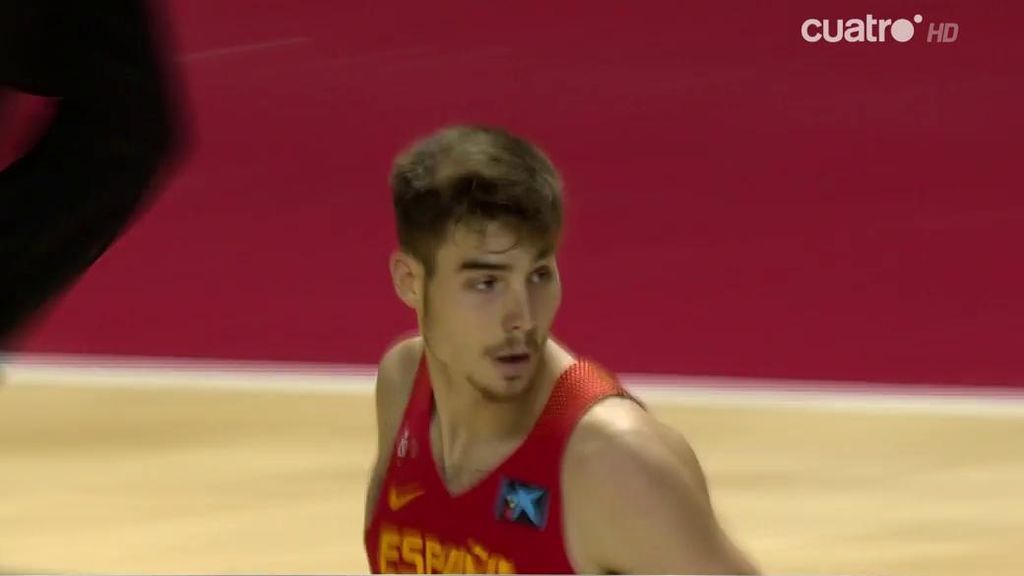 ¡Festival Juancho! Desatasca el juego de España con dos triples de escándalo