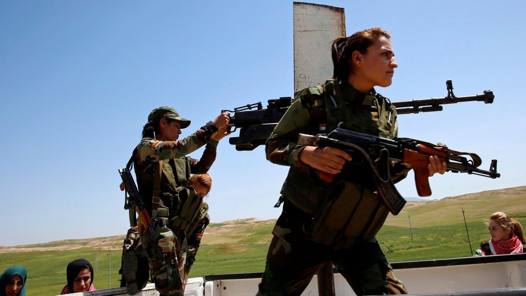 Las mujeres kurdas, que pasaron de víctimas a ser el azote del Daesh en Sinjar