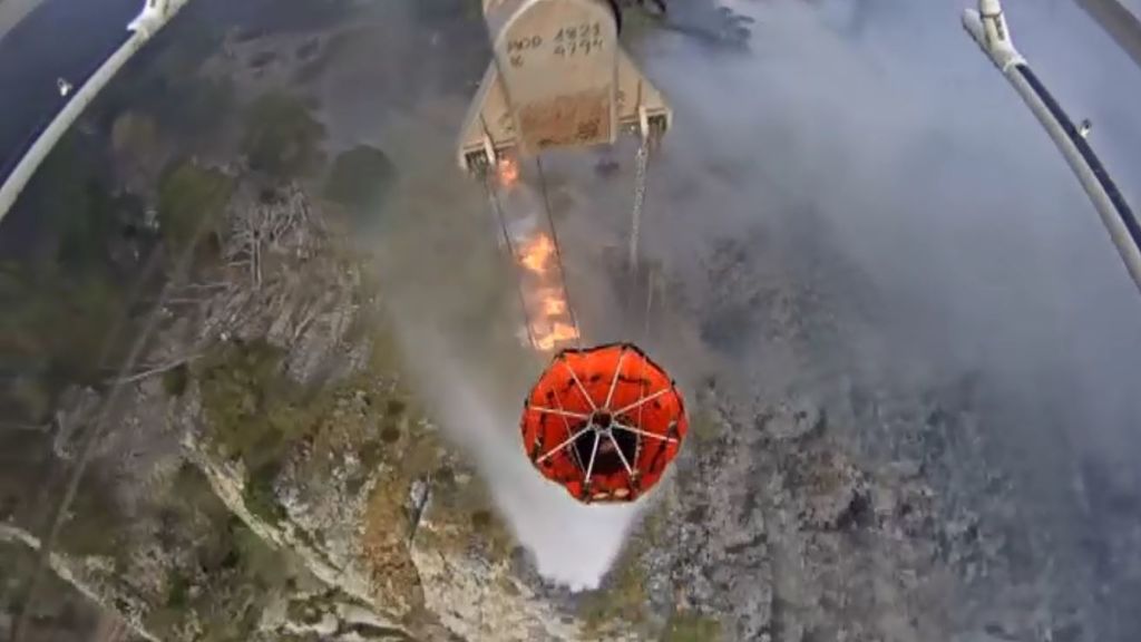 Los 'drones bombero' intentan estabilizar el incendio de Ordesa