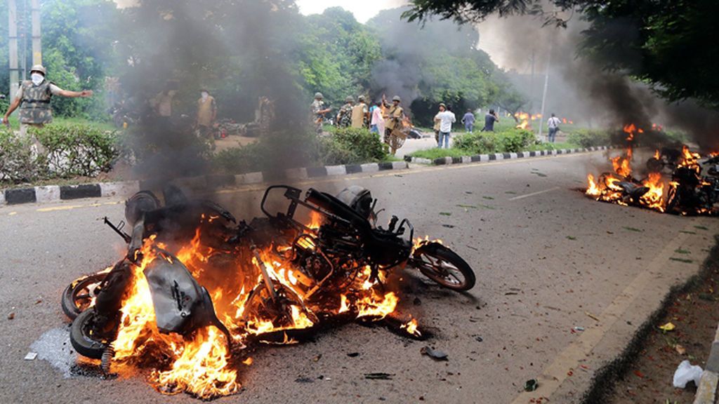El gurú del caos, disturbios en la India tras declararle culpable de violación