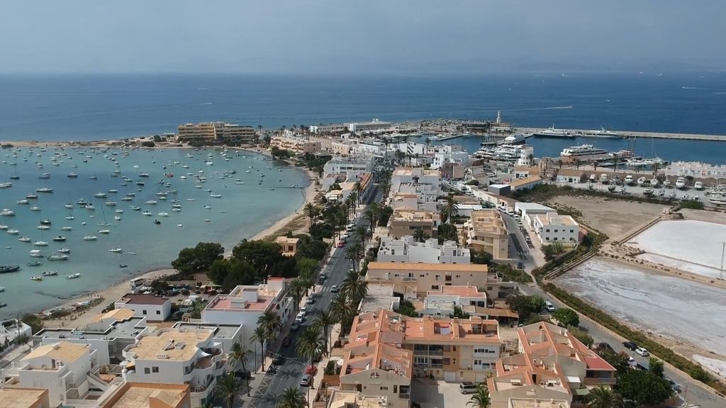 Formentera, la isla que cada verano cuadruplica su 