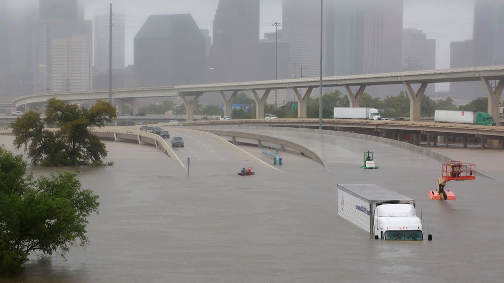 Harvey, el peor huracán desde el Katrina, deja ya cinco muertos en EEUU