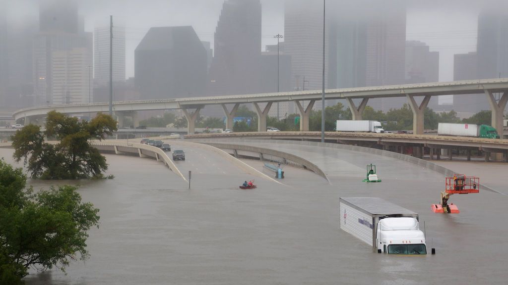 Harvey, el peor huracán desde el Katrina, deja ya cinco muertos en EEUU
