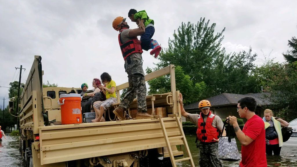 La Guardia Nacional de Texas ha realizado más de 1.500 rescates