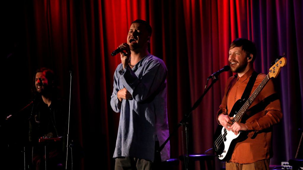 Imagine Dragons actúa en el teatro Clive Davis de los Ángeles
