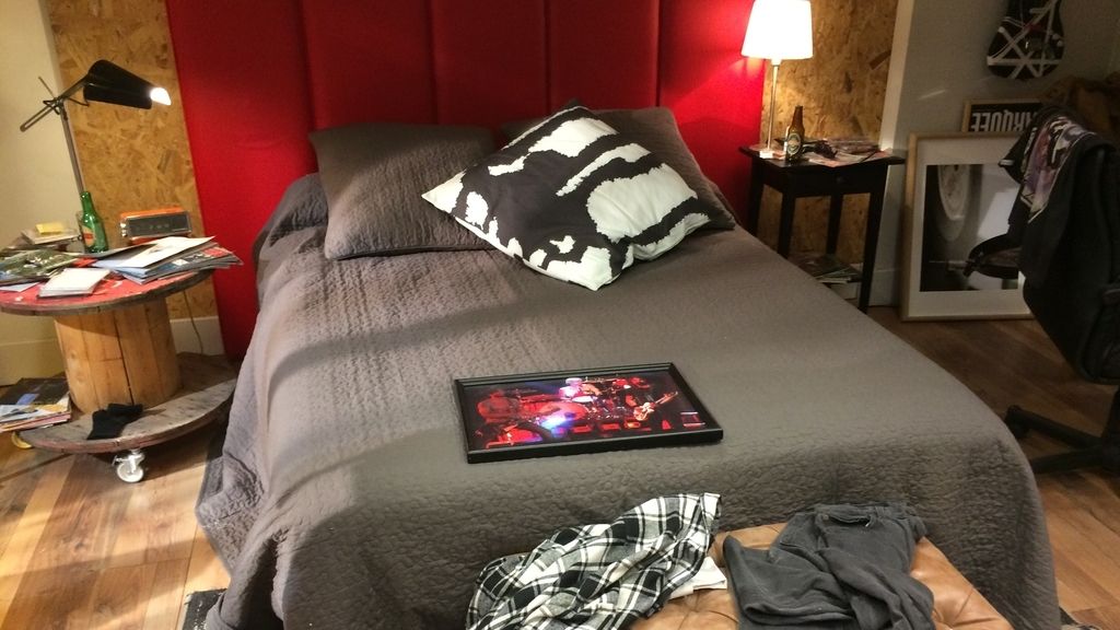 Las pistas rockeras que Carlos Santos y Rubén Cortada en ‘Ella es tu padre’